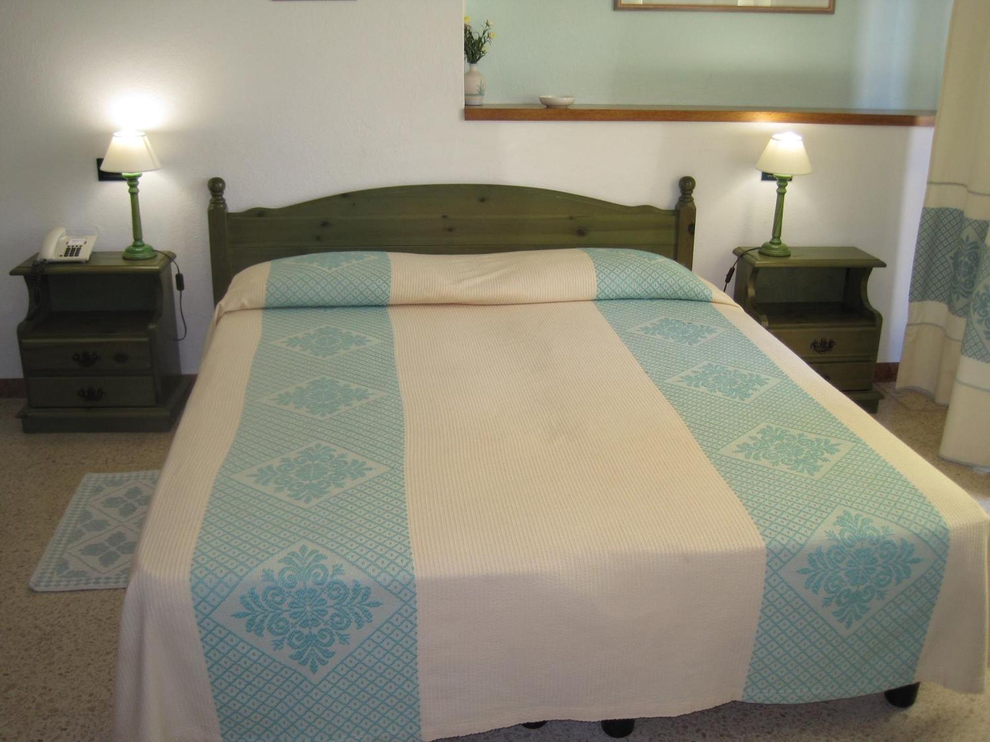 Hotel Moderno Santa Teresa Gallura Room photo